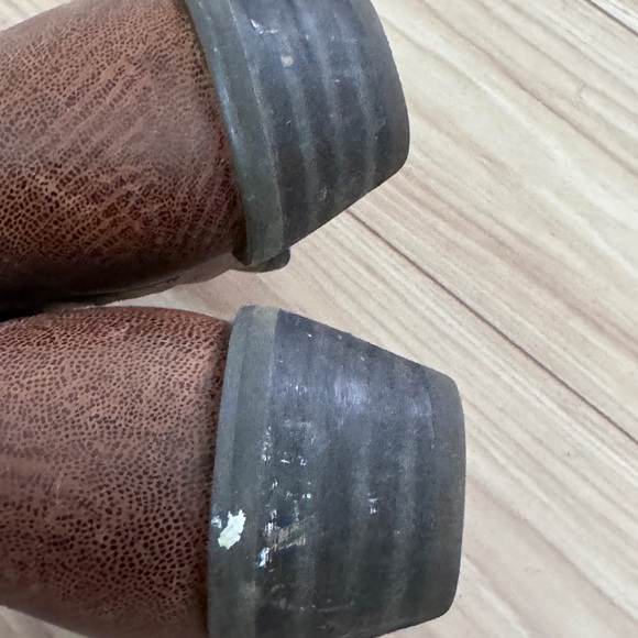 Ariat Boots - Picture 4 of 7